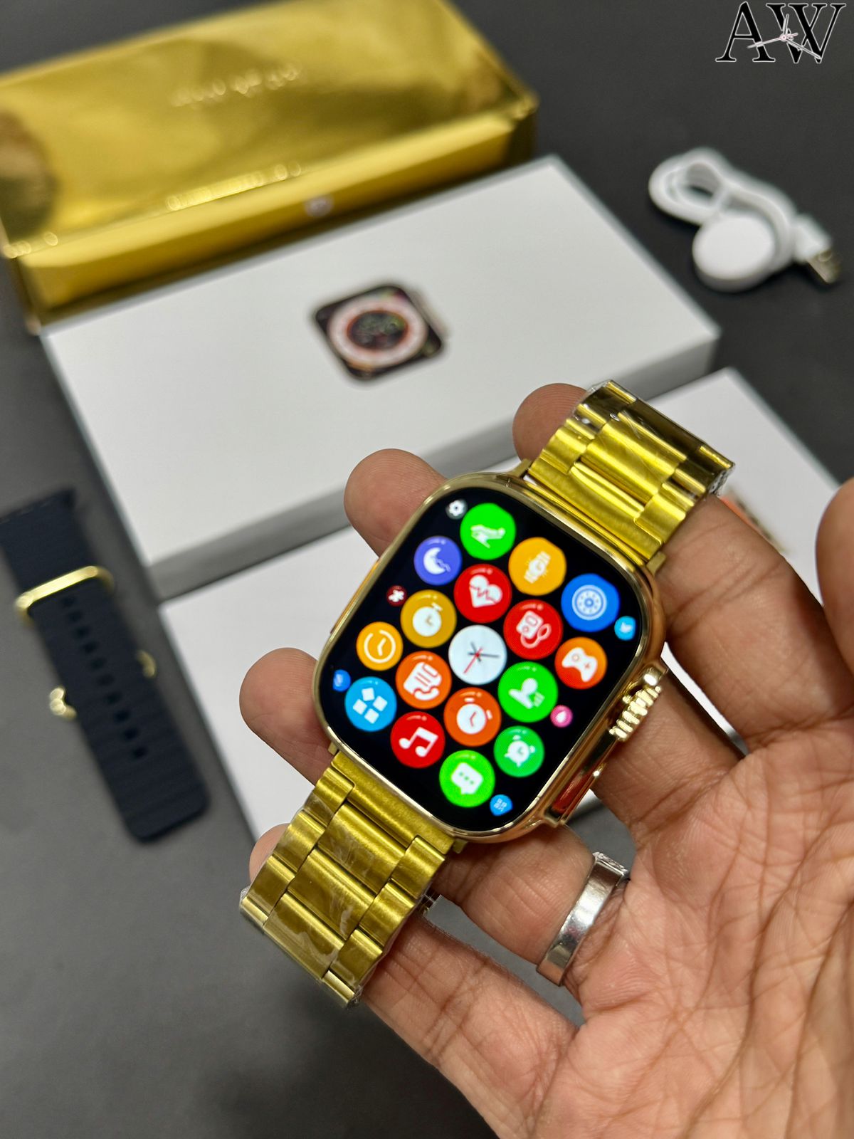 Smart Watch Series 8 Ultra – Gold Edition | Premium AMOLED Display • Bluetooth Calling • Fitness & Health Tracking