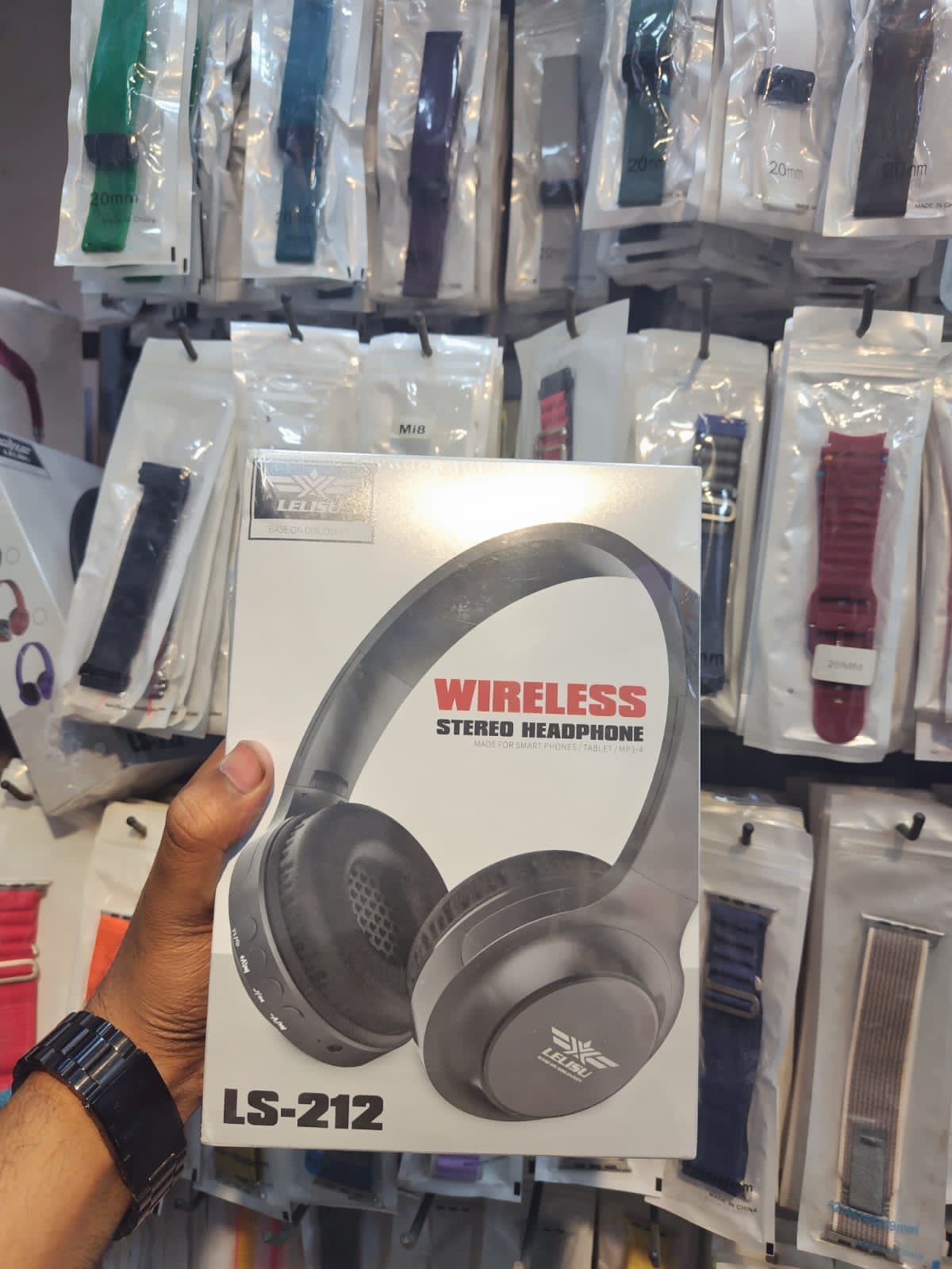 Lelisu LS-212 Wireless Headphones – Premium Sound, Deep Bass & Luxury Design